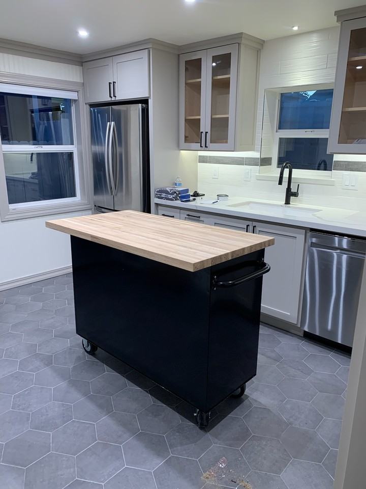 1040 Las Tunas St #NA - Photo 5 of 11