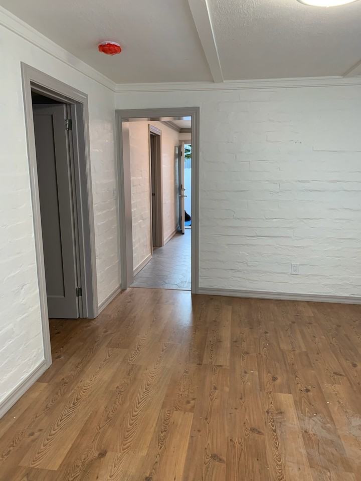 1040 Las Tunas St #NA - Photo 6 of 11