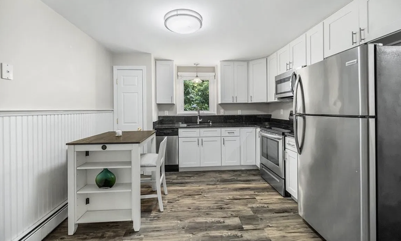 1348 Main St #2 - Photo 6 of 16