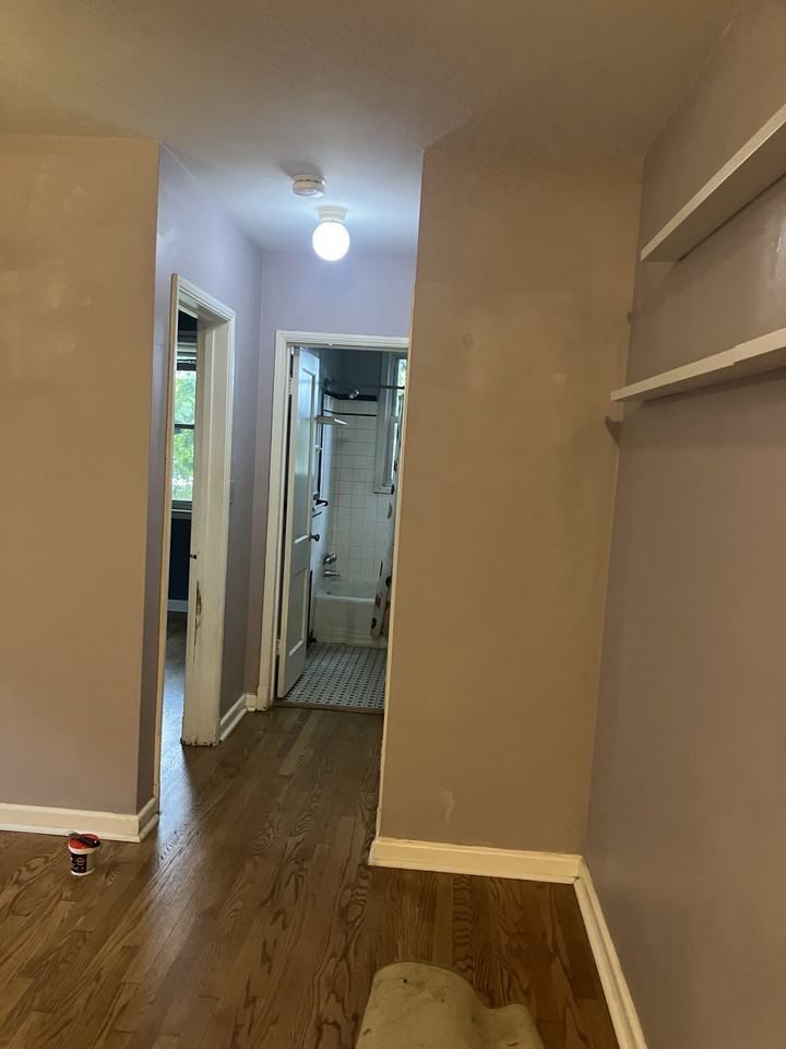 2322 40th Pl Nw #203 - Photo 4 of 6