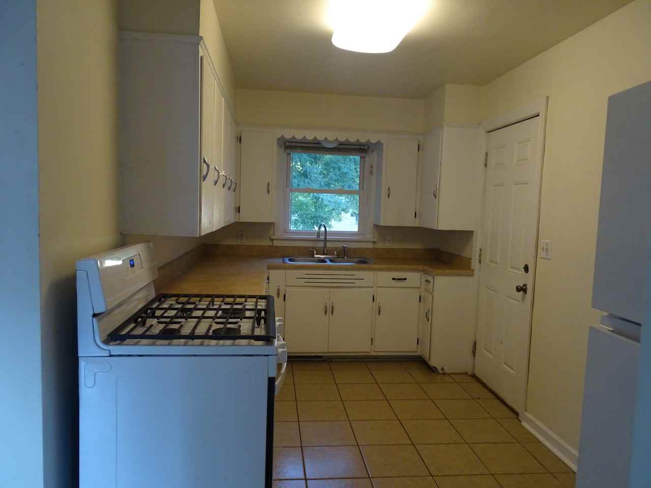 149 Chestnut St #2 - Photo 7 of 15
