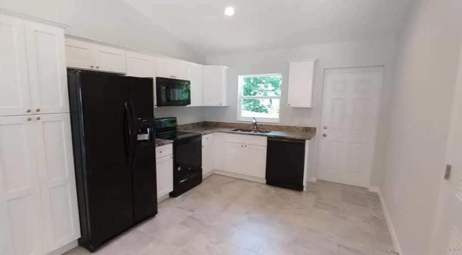 667 Se 28th Pl #667 - Photo 4 of 10