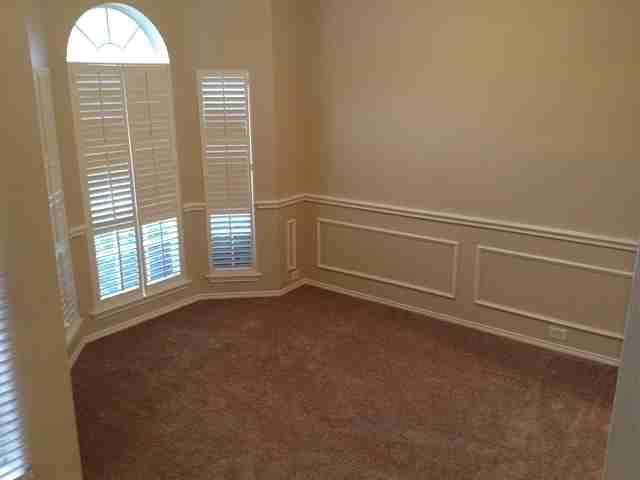 10217 Links Fairway Dr - Photo 3 of 13