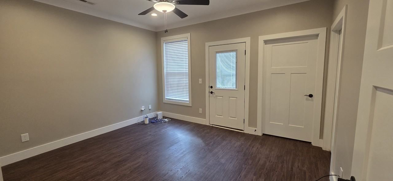 592 Westover Dr Sw #NA - Photo 7 of 18