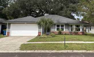 featured image of 3315 Ayrshire St #NA