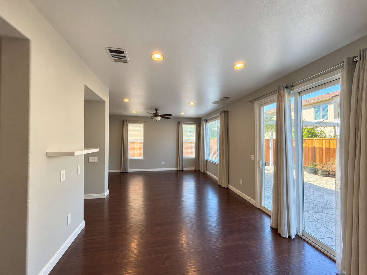 1083 Cotton Wood Ct #NA - Photo 5 of 16