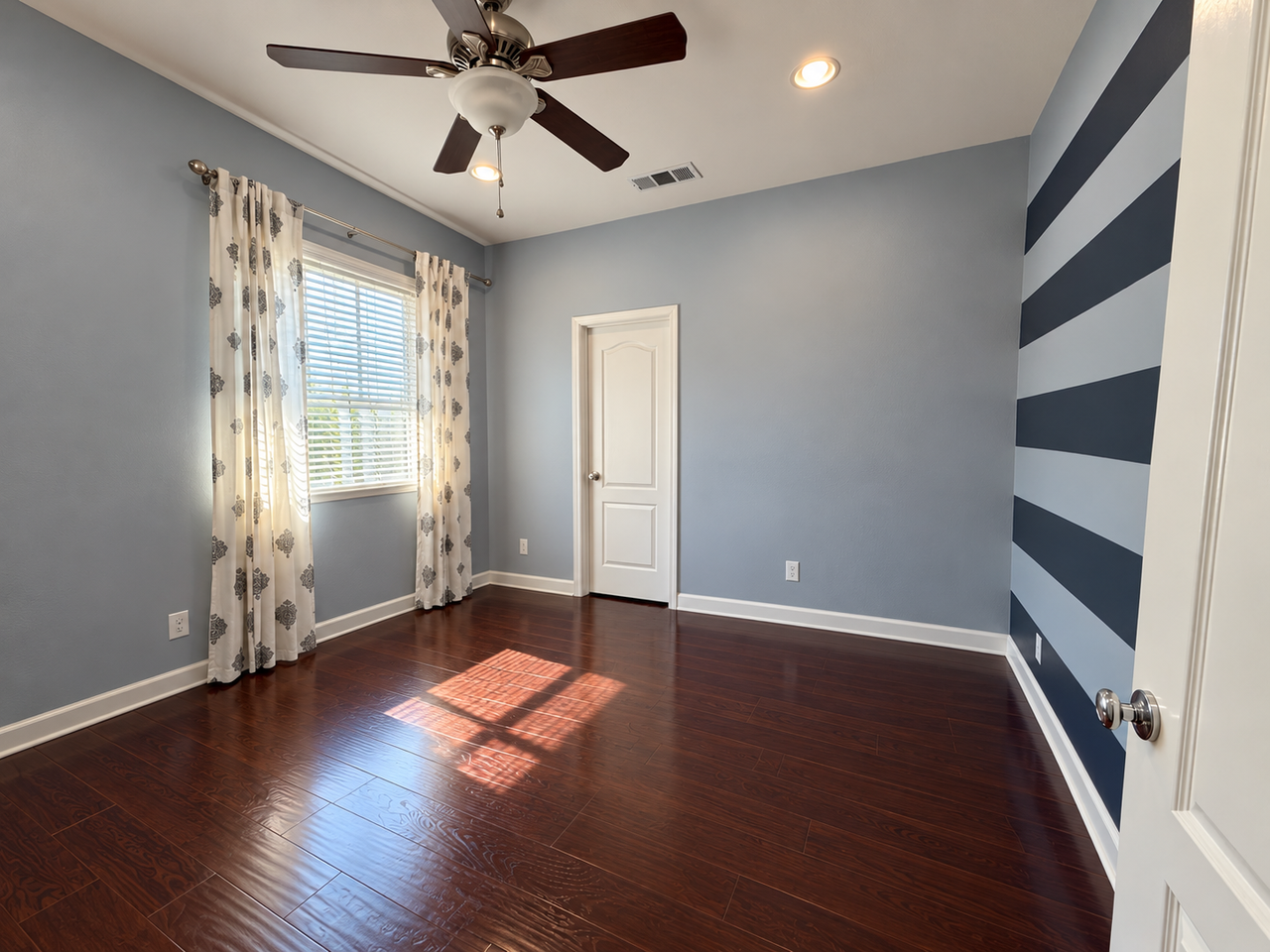 1083 Cotton Wood Ct #NA - Photo 7 of 16