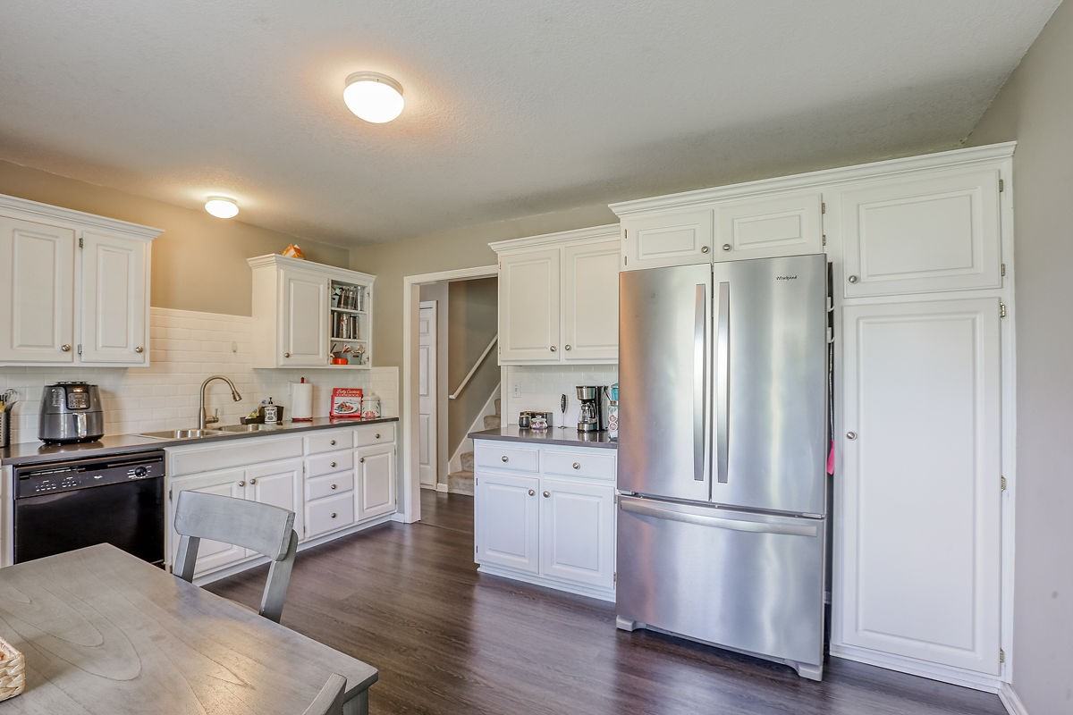 234 Sw Chartwell Cir #234 - Photo 2 of 17