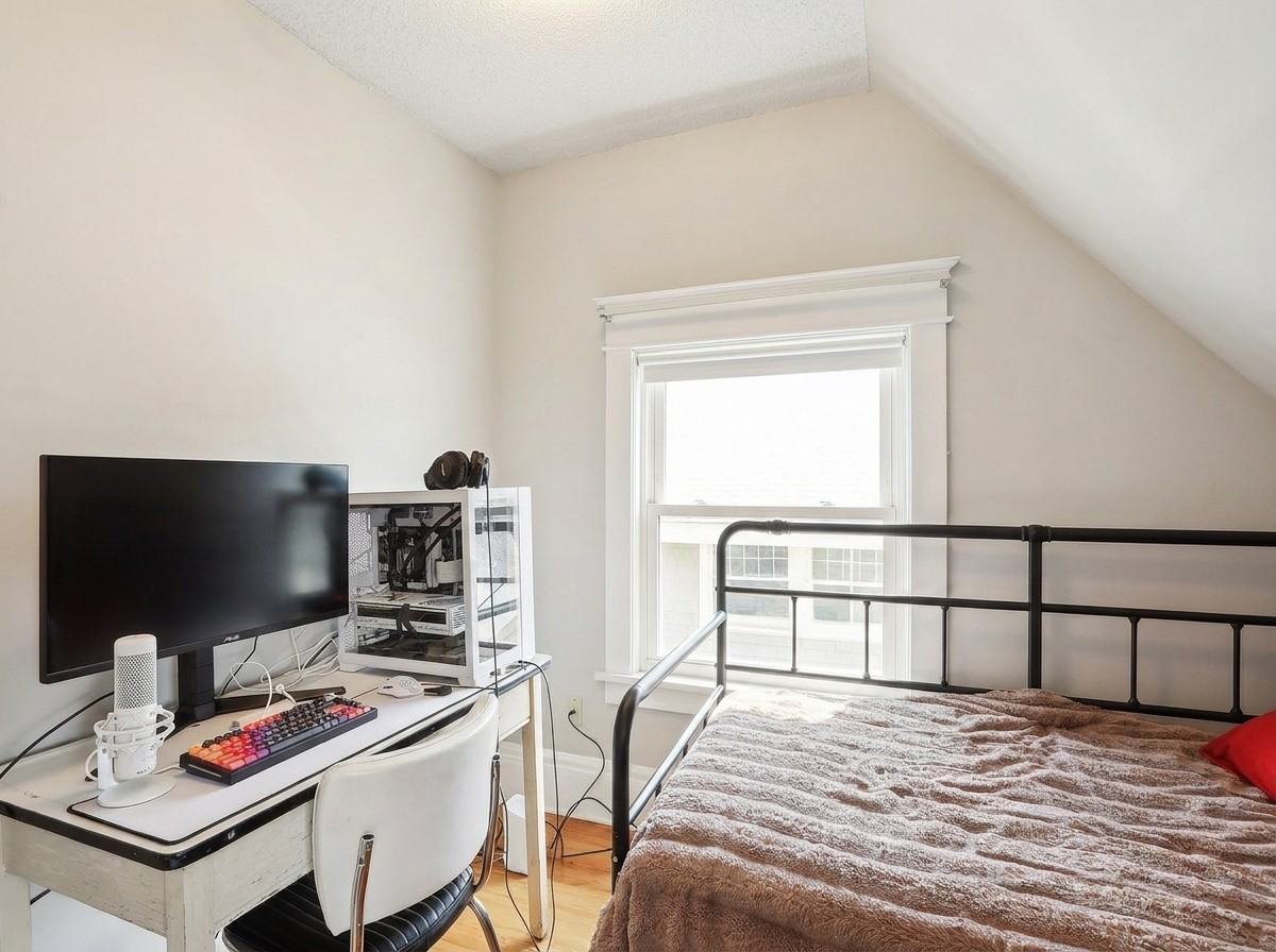 1181 Lincoln Ave #2 - Photo 5 of 15