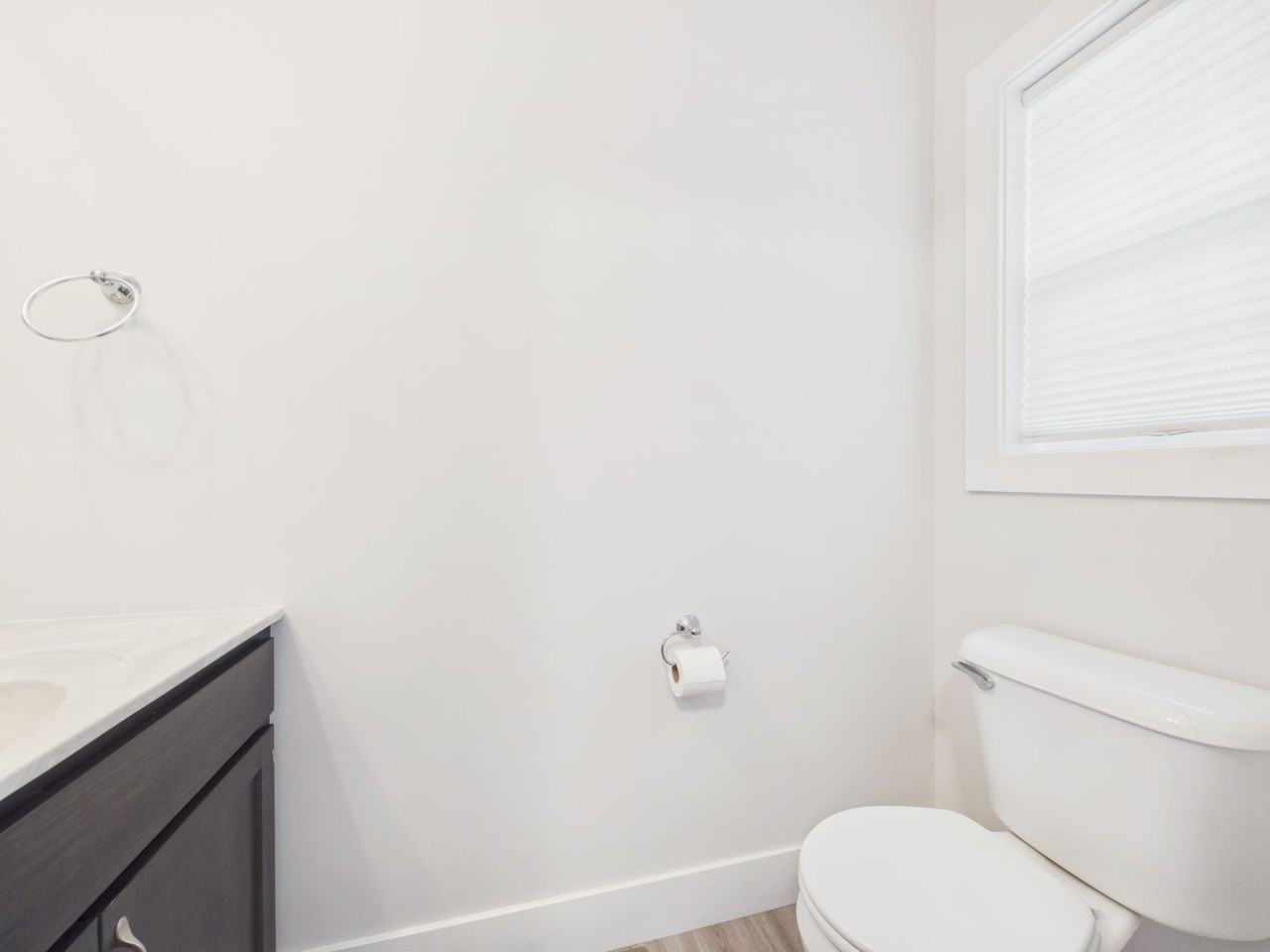 2728 Post Dr - Photo 5 of 29