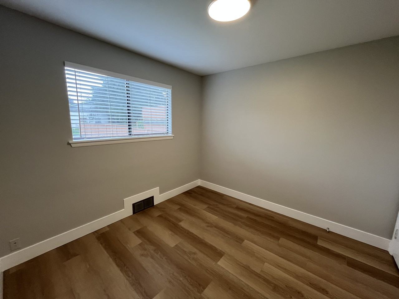 8272 17th Avenue - Photo 7 of 9