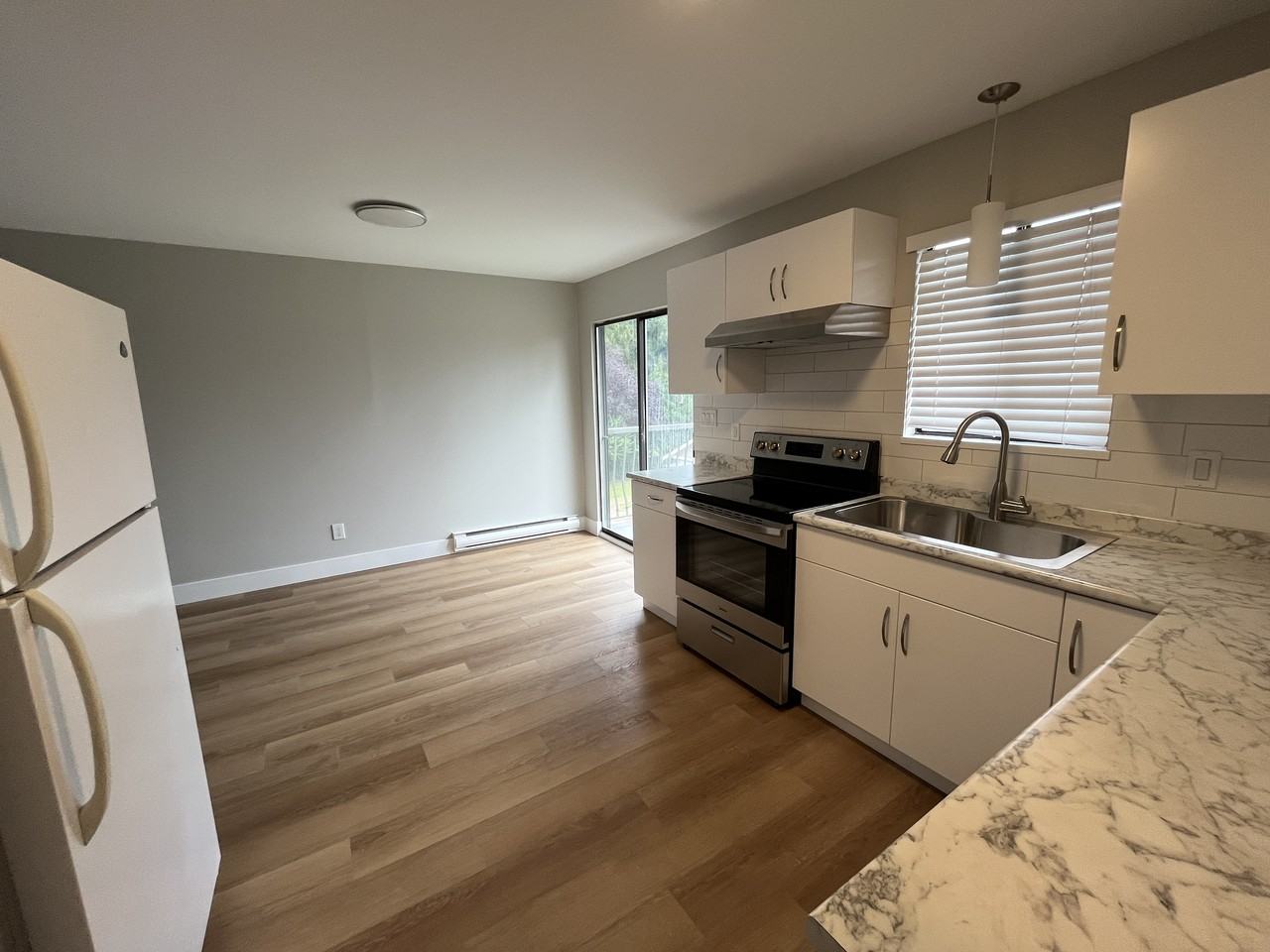 8272 17th Avenue - Photo 5 of 11