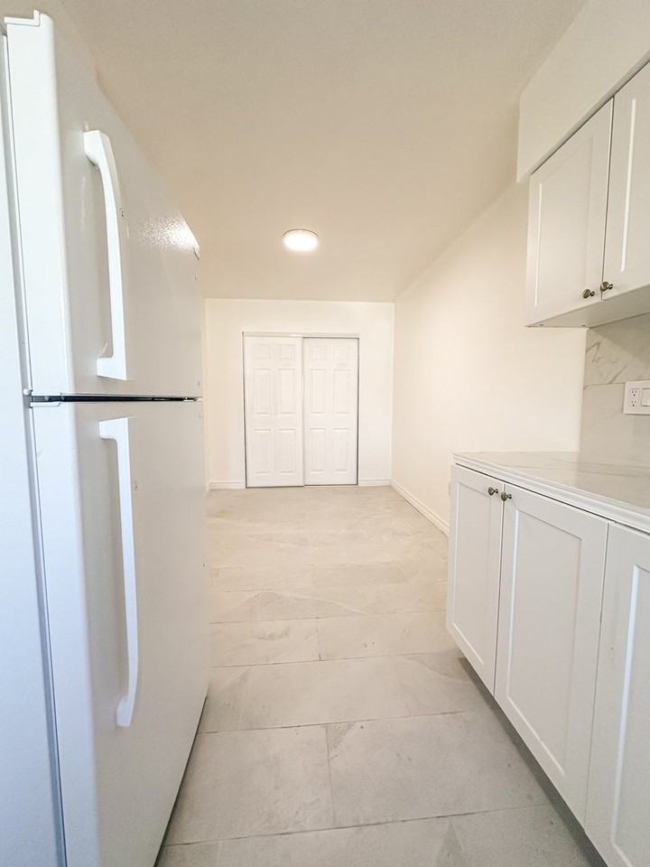 475 Boul Galland - Photo 4 of 8