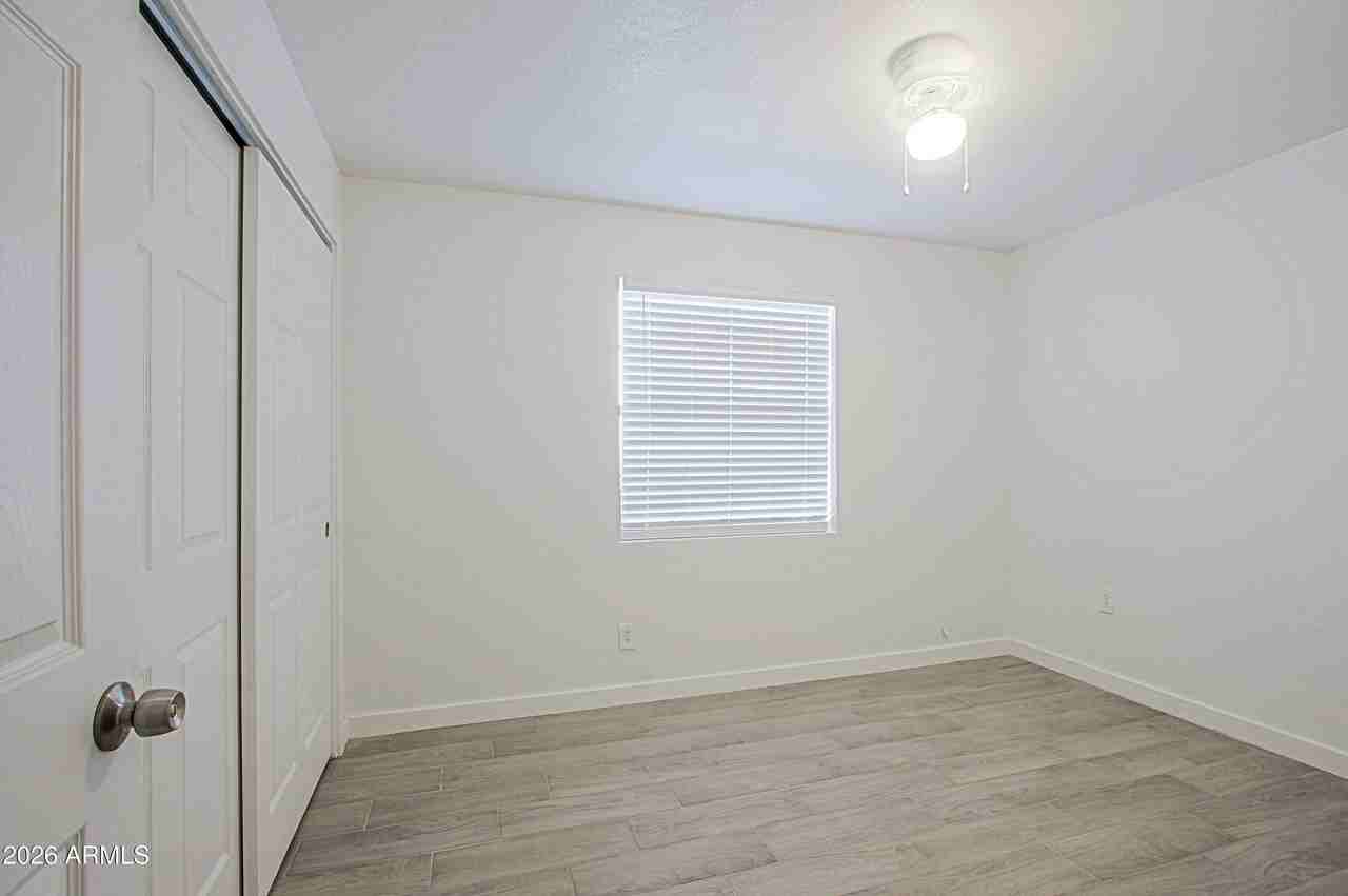 13209 N 21st Pl #8 - Photo 4 of 15