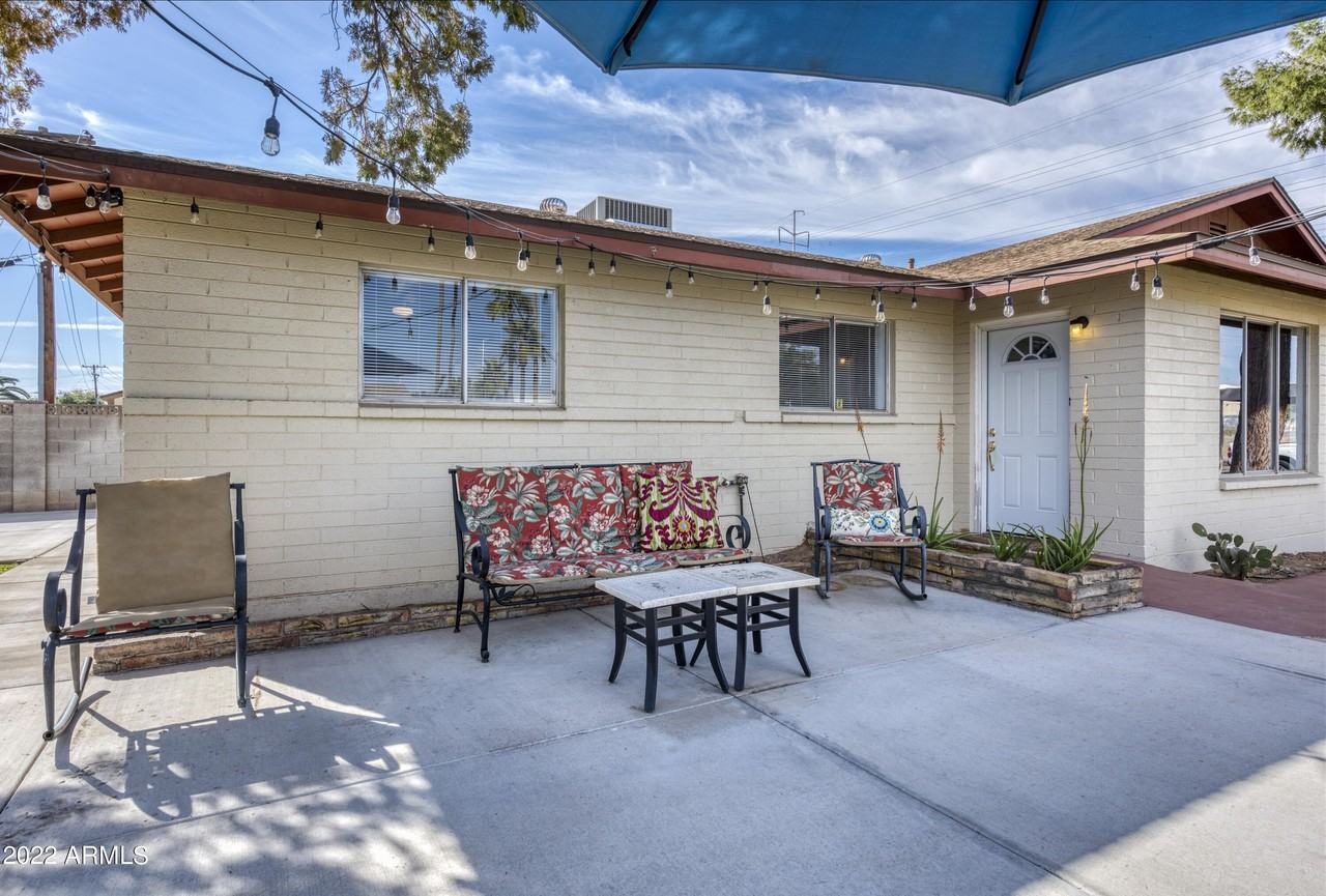 201 W Alameda Dr - Photo 3 of 23