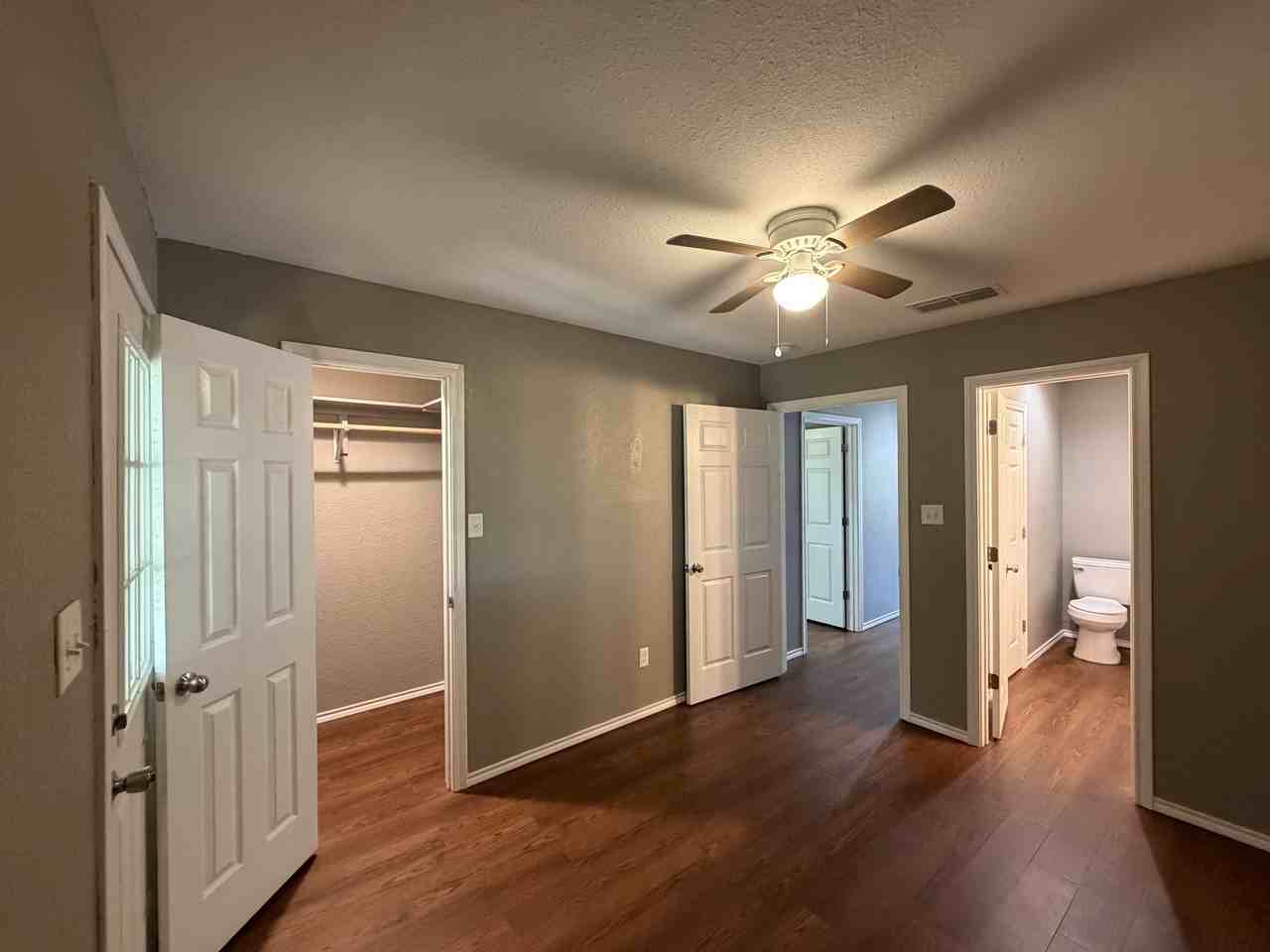 1728 Jennings St #1 - Photo 5 of 9