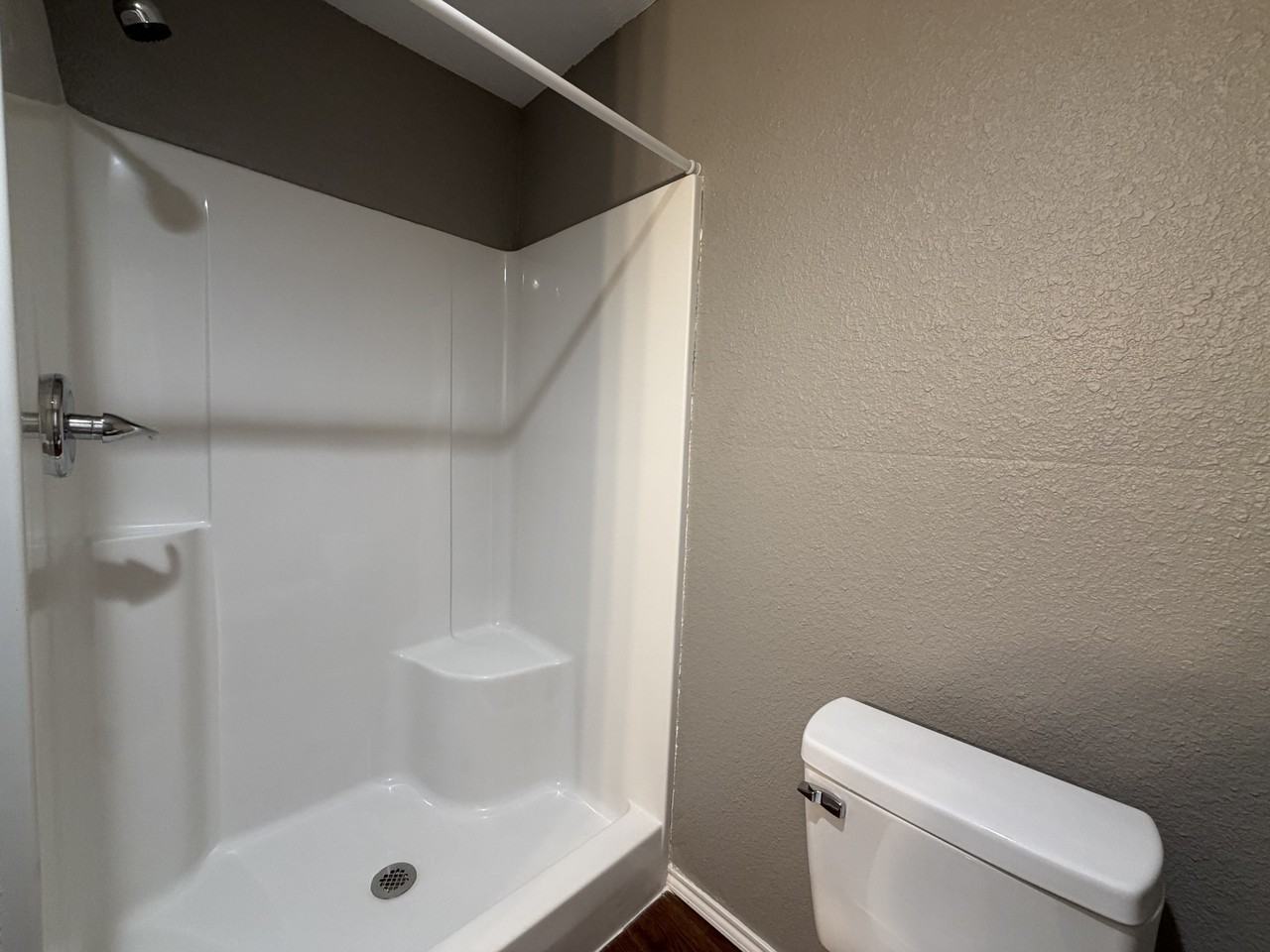 1728 Jennings St #1 - Photo 6 of 9