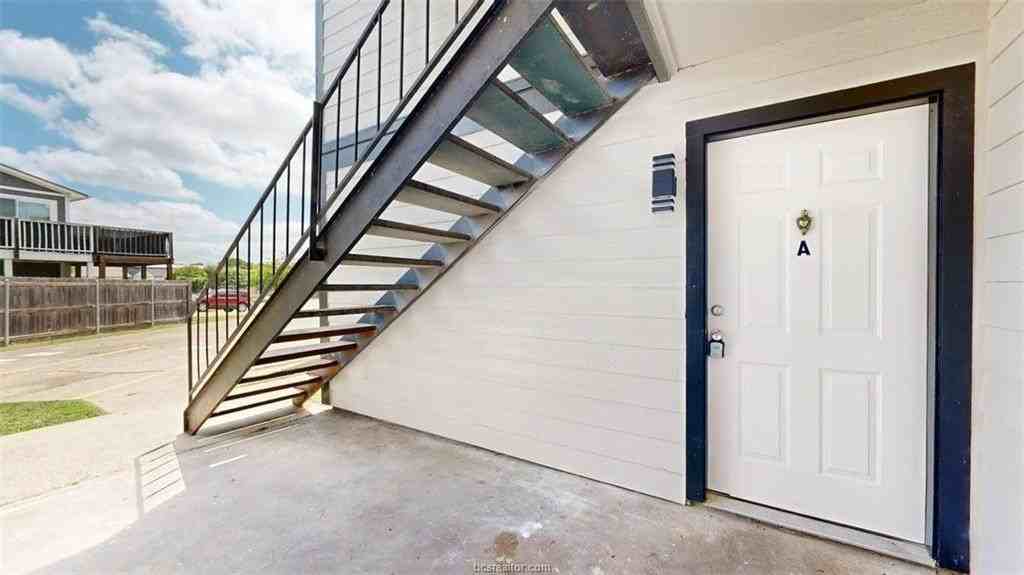 806 Oran Cir #A - Photo 2 of 23