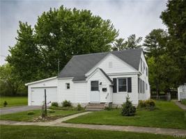 featured image of 332 Butterfield Ave