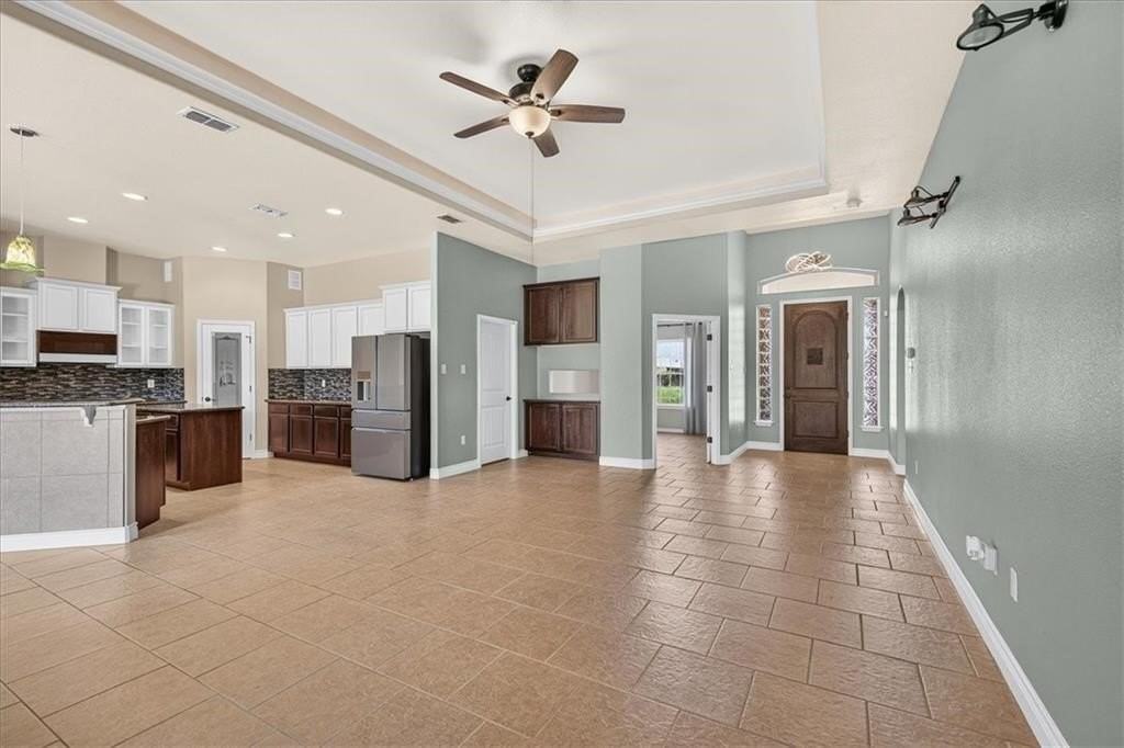 13857 Laffite Dr - Photo 5 of 20