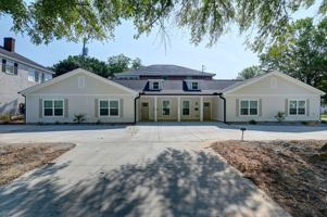 featured image of 1500 Barnwell St #B