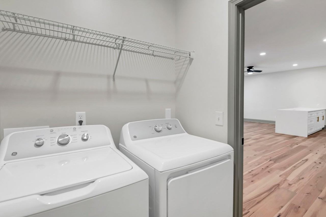 1500 Barnwell St #B - Photo 7 of 15