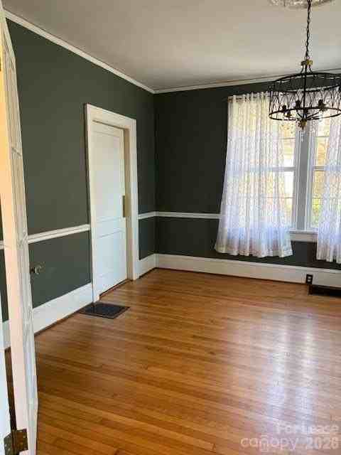 613 S York St - Photo 7 of 46