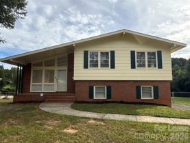 1413 Grovewood Dr - Photo 1 of 1