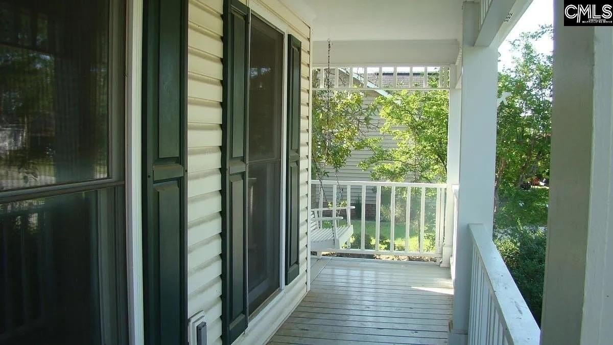 120 Autumn Hill Ln - Photo 4 of 21