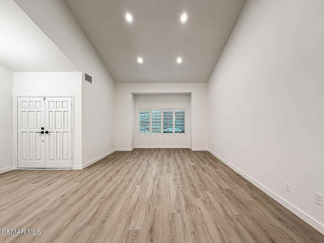 29820 Rainbow Crest Dr - Photo 6 of 50