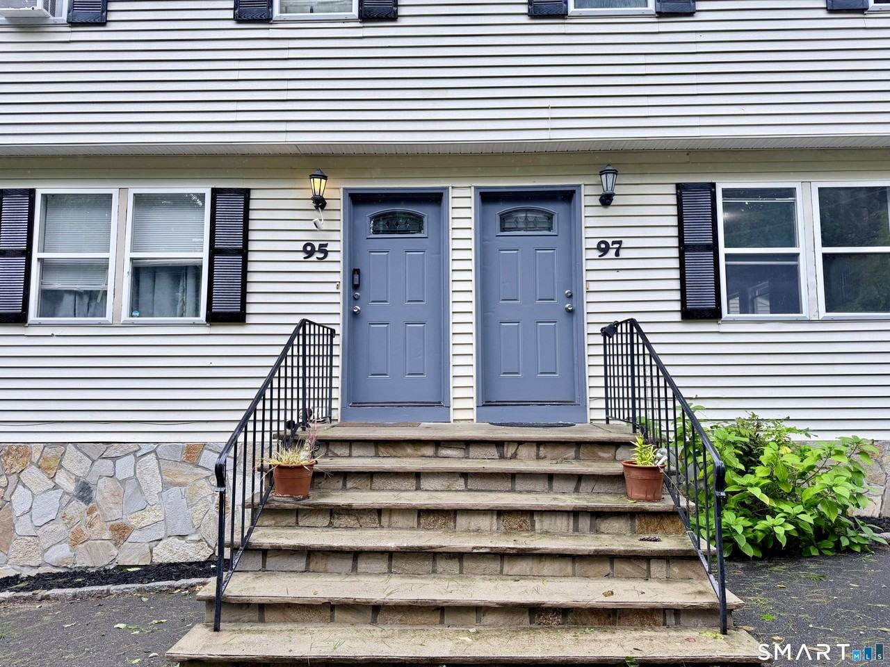 97 Tremont St - Photo 2 of 17