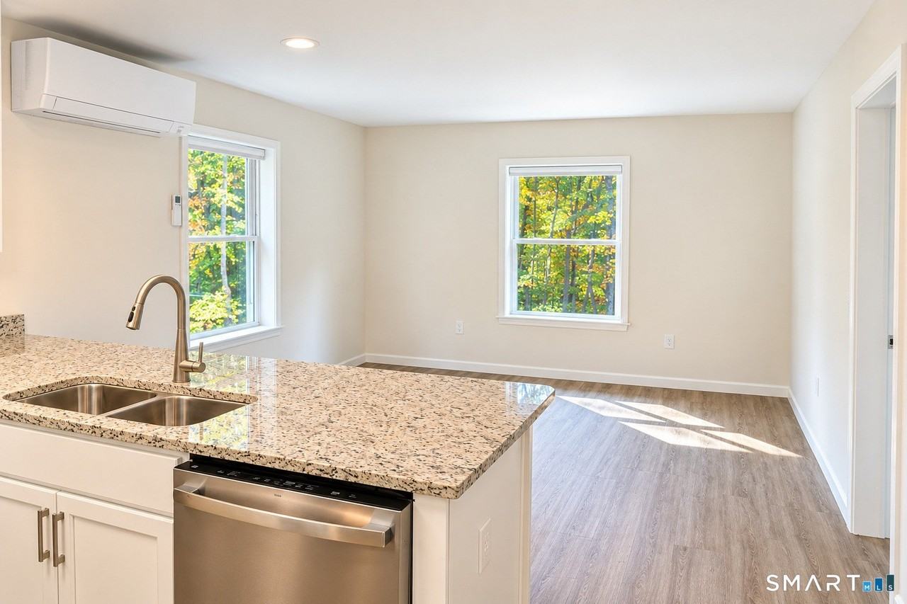 385 Woodbine Rd #A - Photo 4 of 14