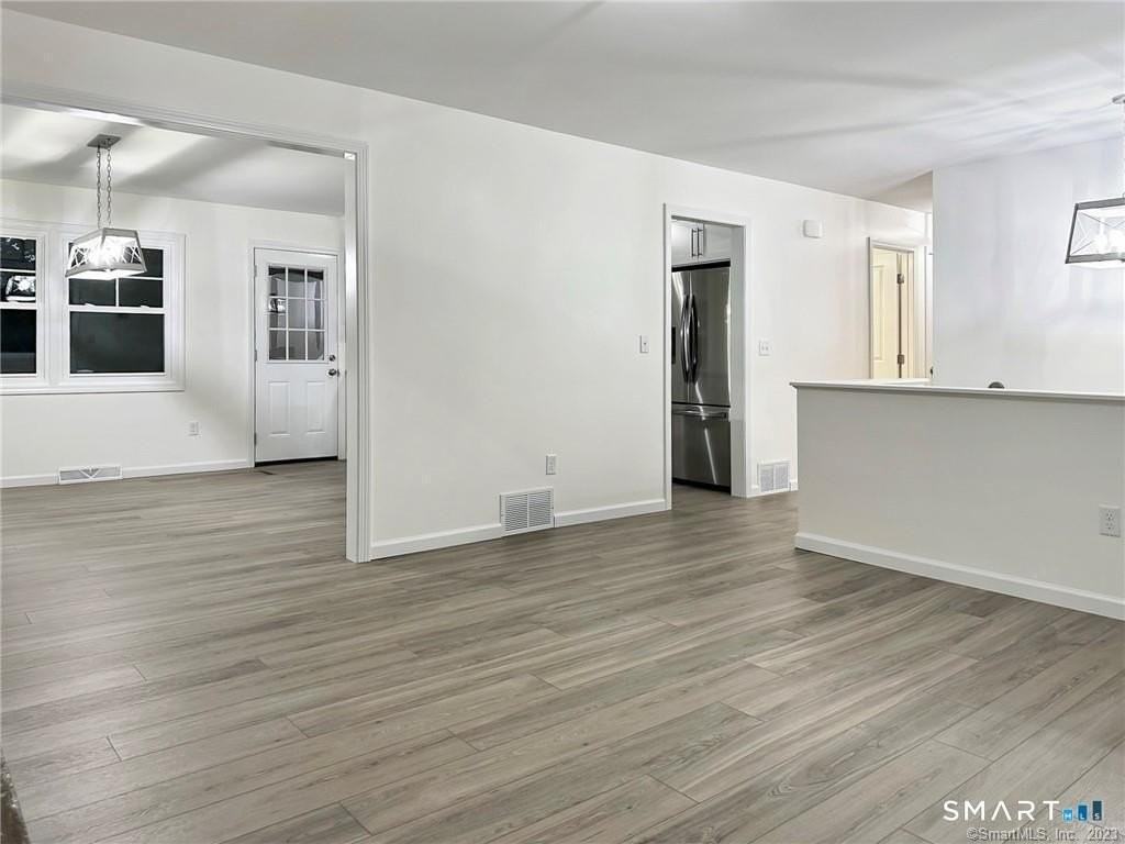 7 Palmer Cir - Photo 6 of 39