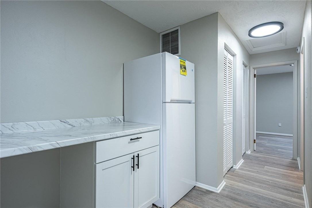 2710 Lehigh Pl - Photo 4 of 13