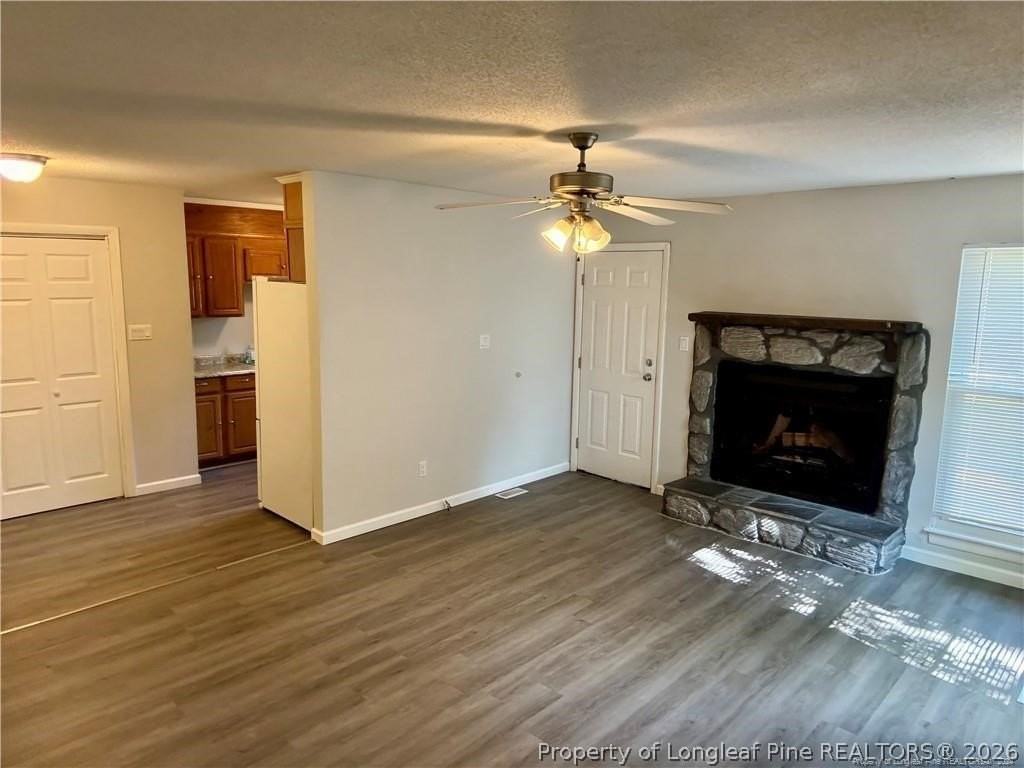 6598 Honeysuckle Dr - Photo 2 of 11