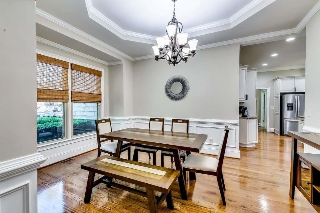 1897 8th St - Photo 5 of 27