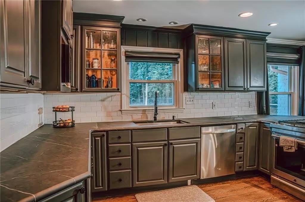 1850 Acuba Ln Ne - Photo 6 of 31