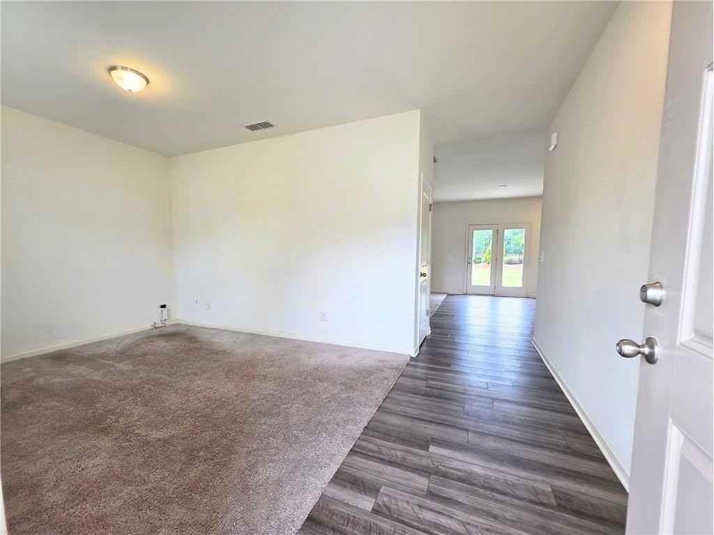 65 Knightsbridge Ln - Photo 4 of 29