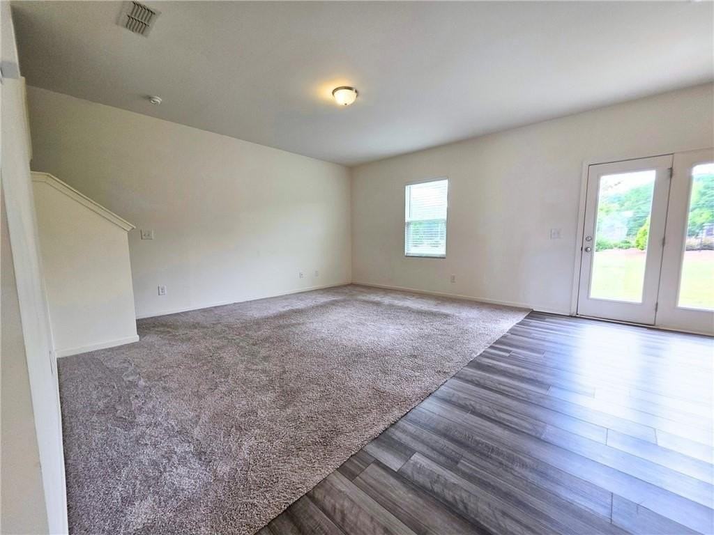 65 Knightsbridge Ln - Photo 7 of 29