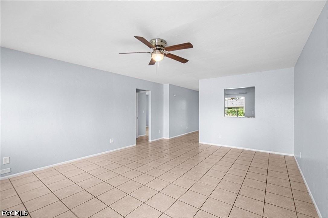 4448 Frankie Ct - Photo 6 of 28