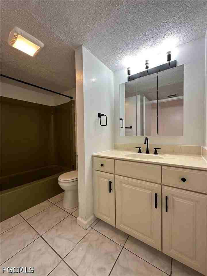 3704 Broadway #118 - Photo 4 of 12
