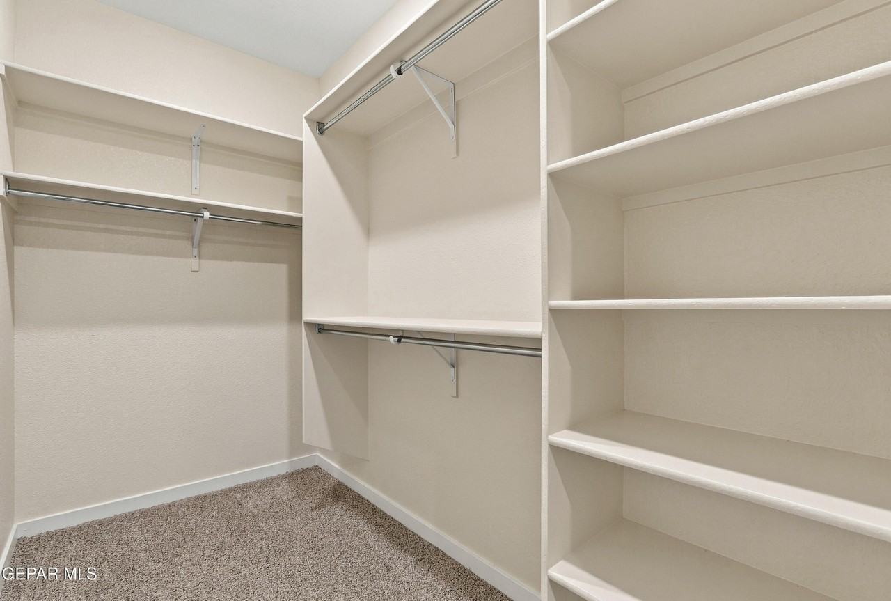 15148 Composition Ave - Photo 4 of 29
