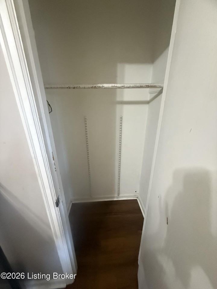 1609 Haskin Ave - Photo 5 of 6