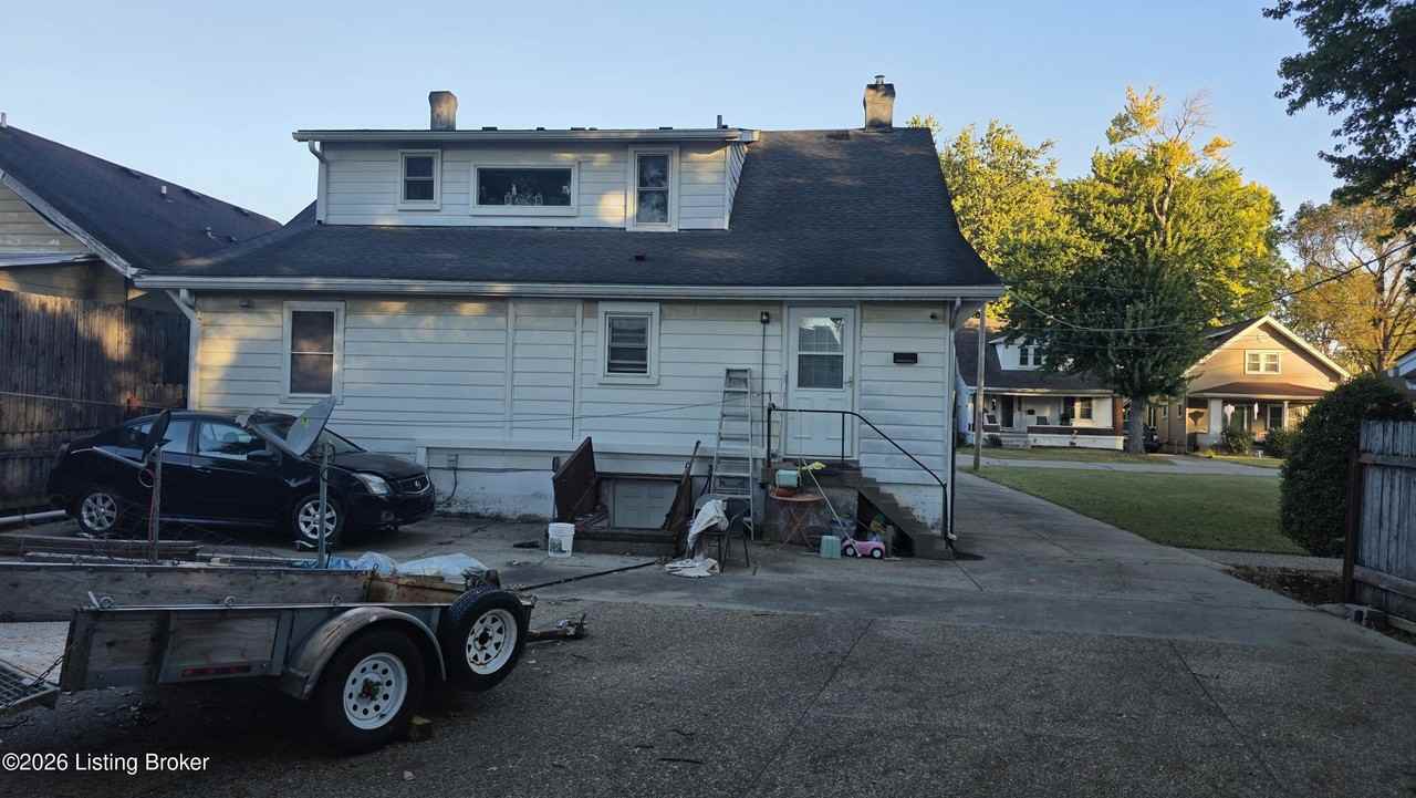 808 Packard Ave - Photo 3 of 41