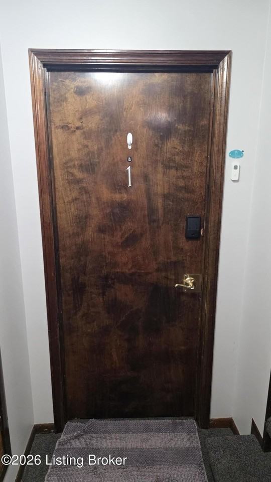 808 Packard Ave - Photo 4 of 41