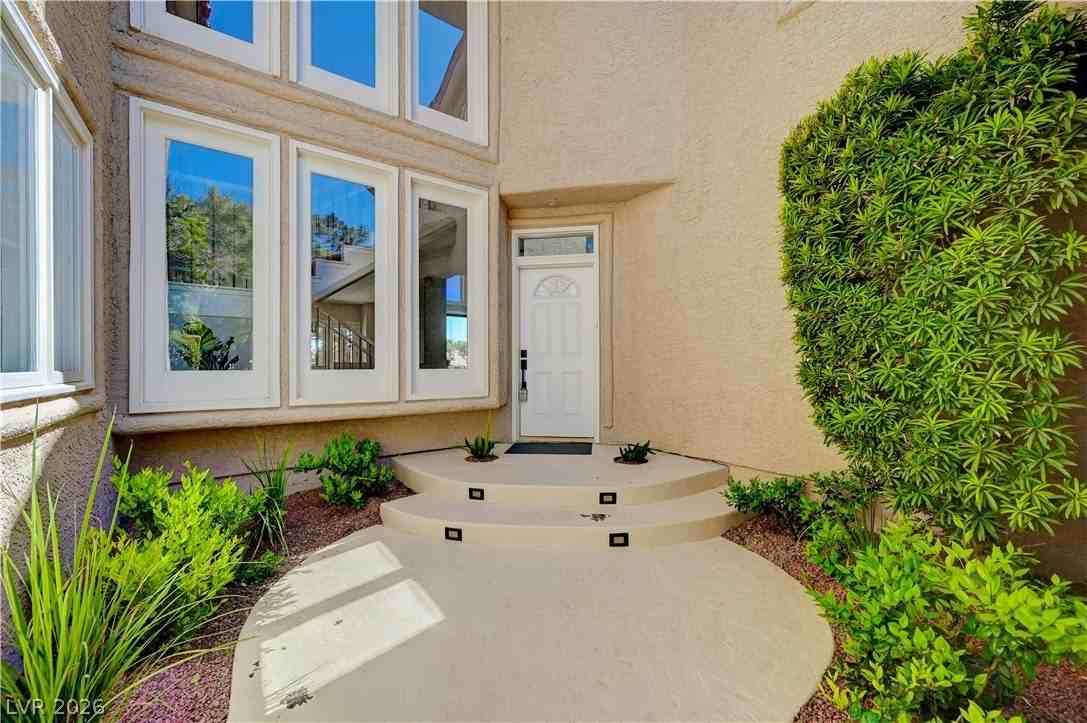 8080 Castle Pines Ave - Photo 6 of 50