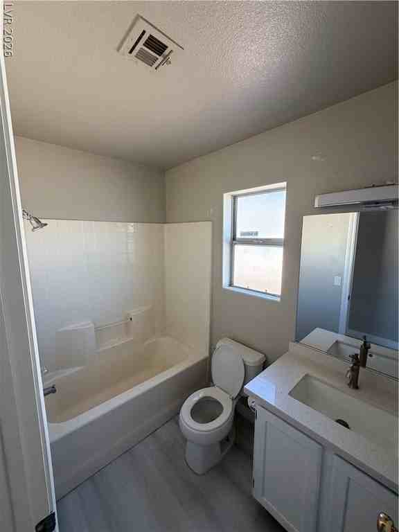 3909 Broad Meadow Ct - Photo 6 of 15