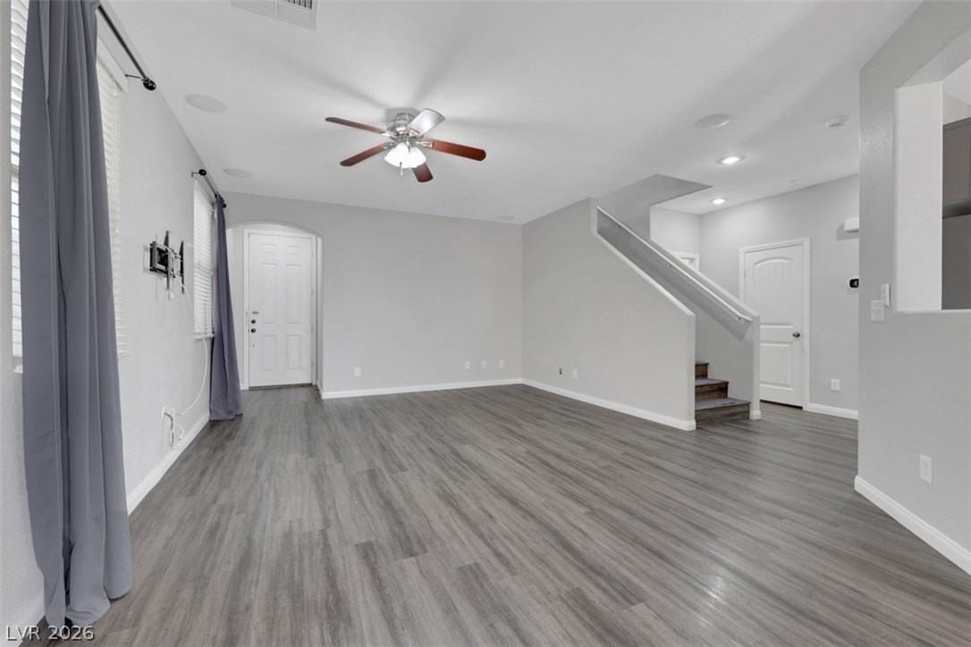 7830 Shingle Beach St - Photo 2 of 18