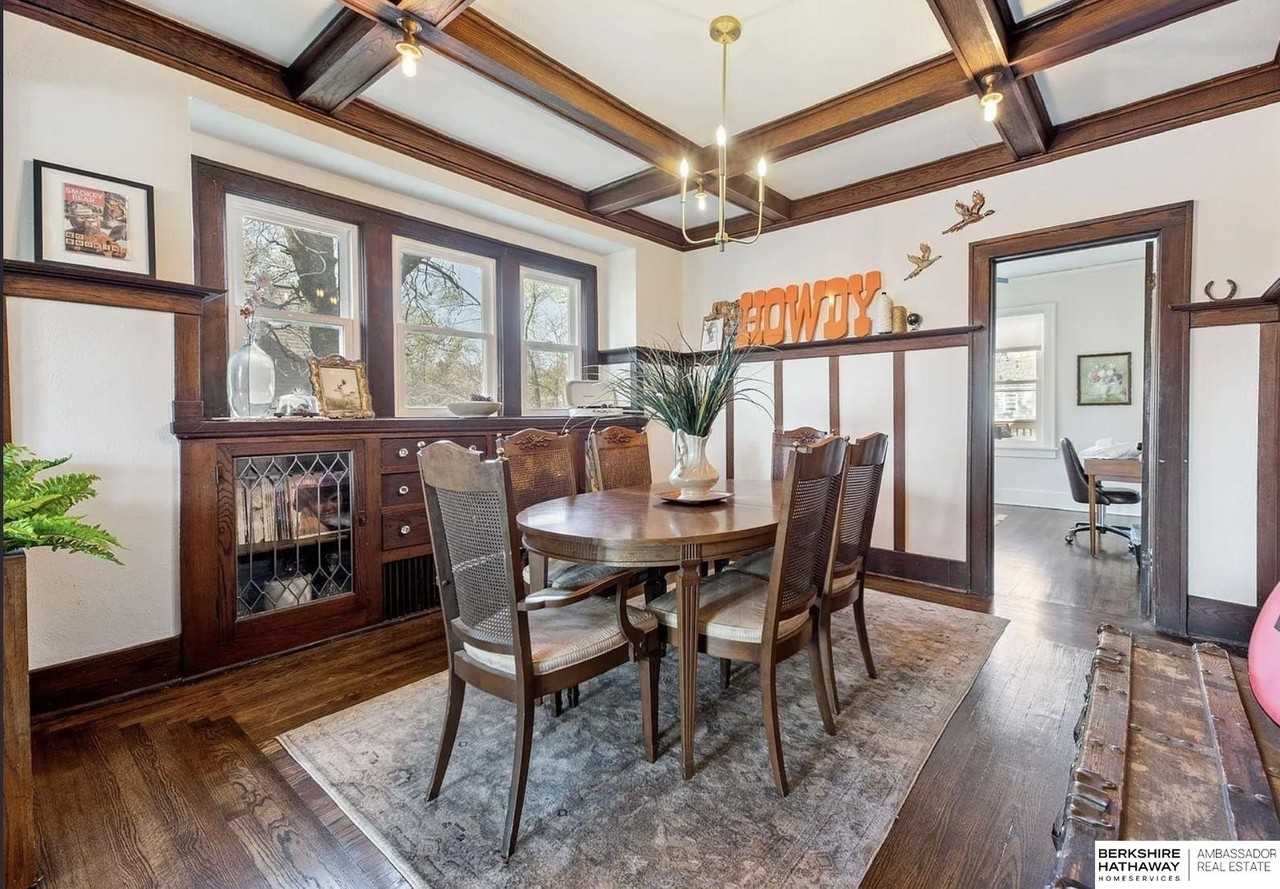 814 S 50th Ave - Photo 6 of 22
