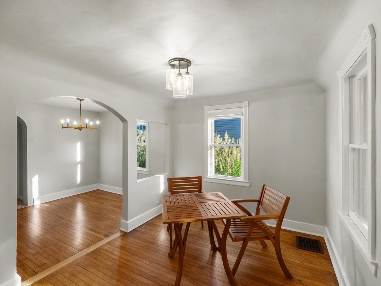 3065 Nordman Rd - Photo 6 of 32